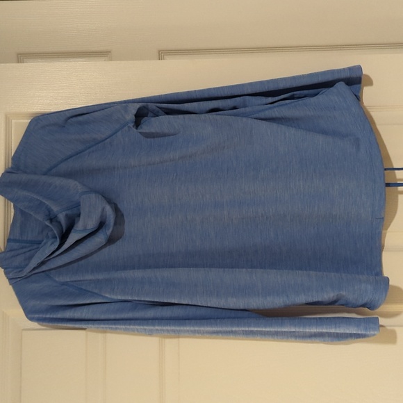 Brand new, never worn pullover with hood. - Picture 3 of 4